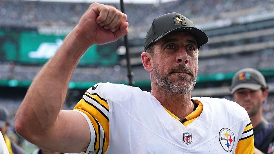 NFL: Aaron Rodgers impresses on Pittsburgh Steelers debut but can he reach  Super Bowl? - BBC Sport