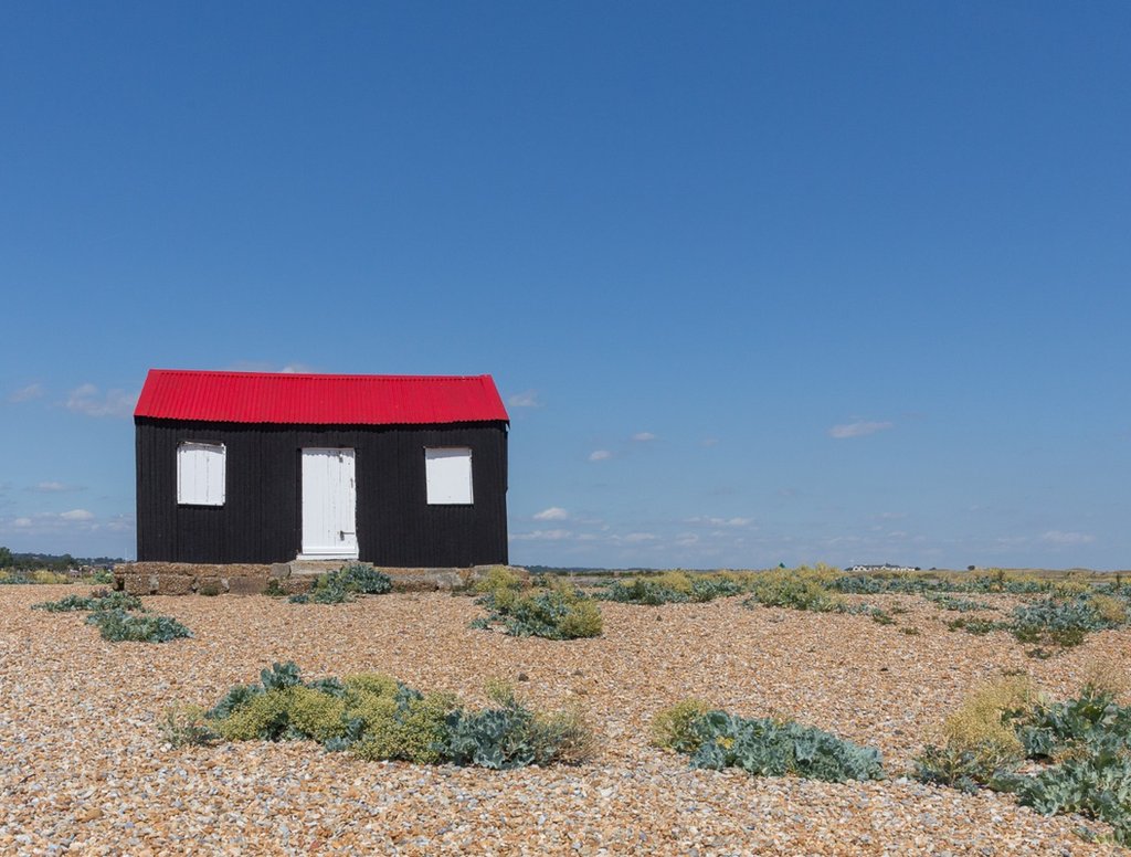Пляжная хижина с красной крышей, Рай-Харбор, Сассекс.