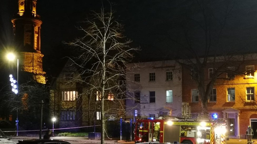 Banbury fire Crews tackle blaze at nursery BBC News