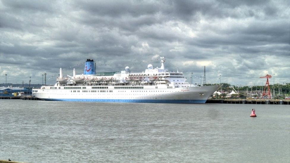 Father Missing After Egypt Cruise Presumed Dead Bbc News