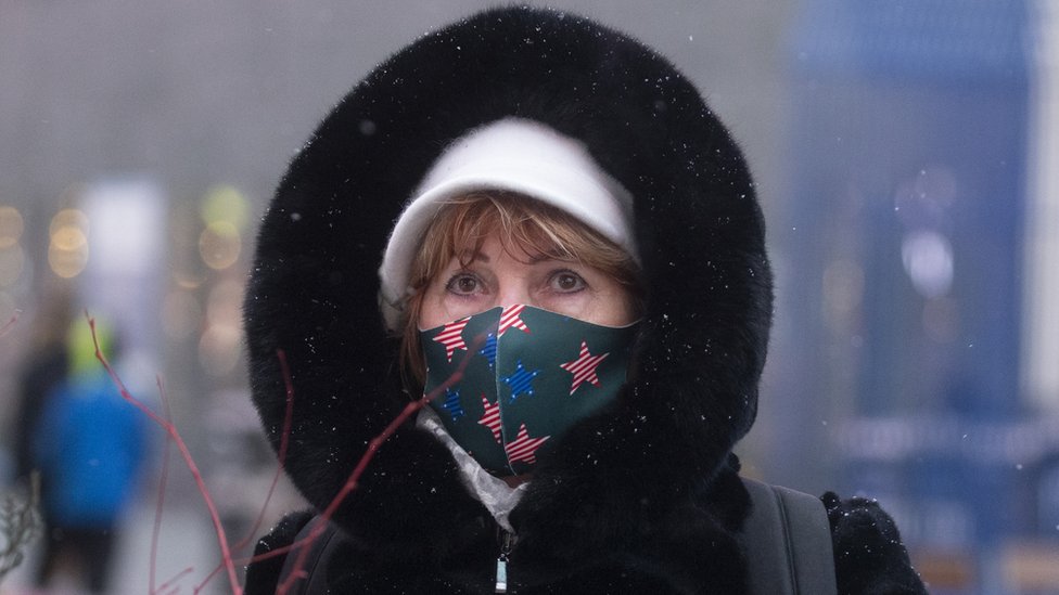 Huge snowstorm heads for US east coast