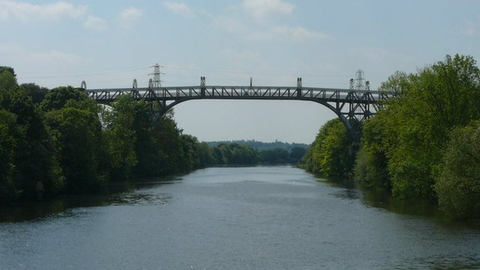 Warburton Toll Bridge Safety row over reintroduction of 12p charge