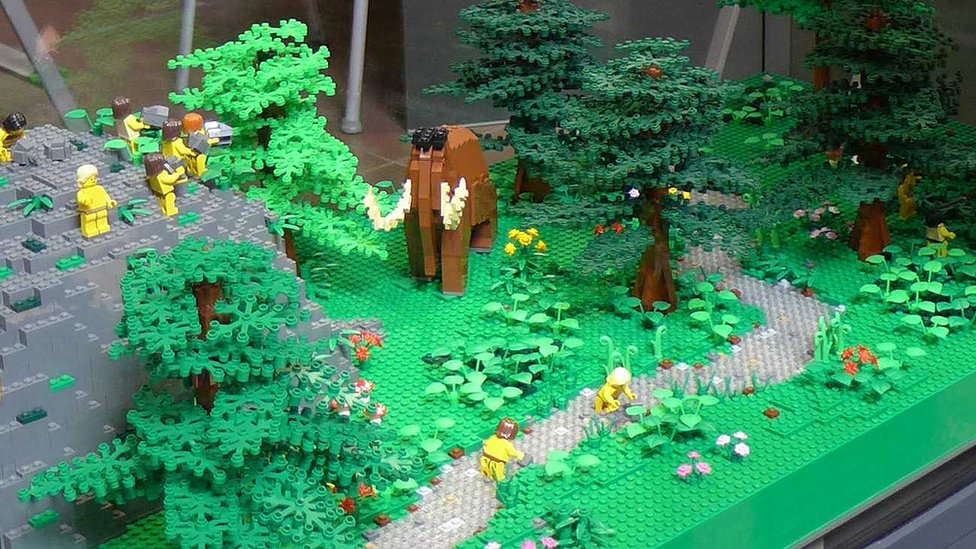 Экспонат Lego во Франкфуртском археологическом музее