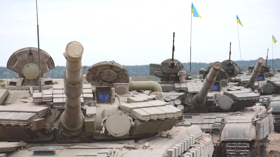 В Міноборони кажуть, що протягом 2016 року армія отримала сотні одиниць техніки та озброєнь