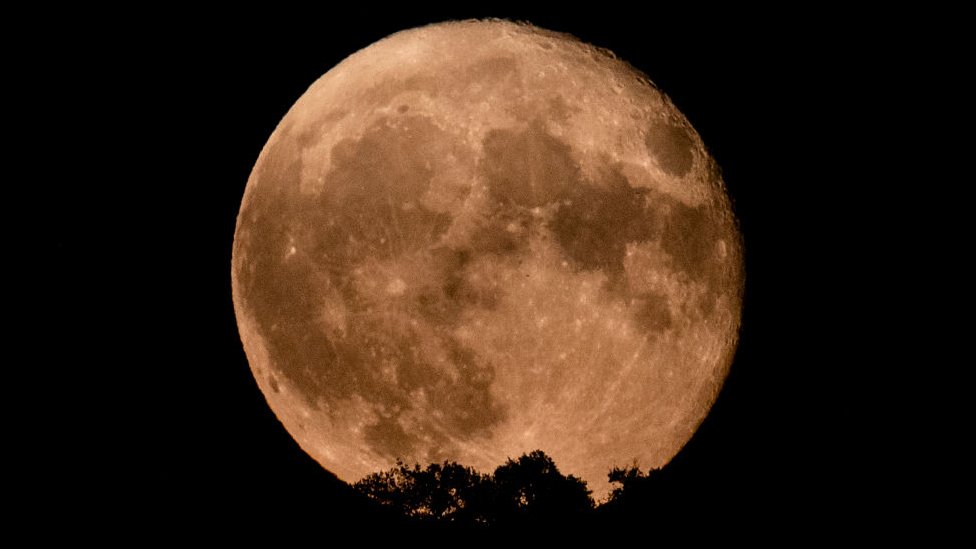 Super moons are common but it is rare to see a blue super Moon
