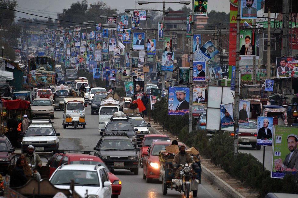 Уличная сцена из Джелалабада в 2014 году, перед всеобщими выборами в Афганистане