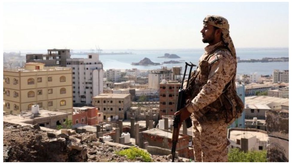 مقاتل في اليمن