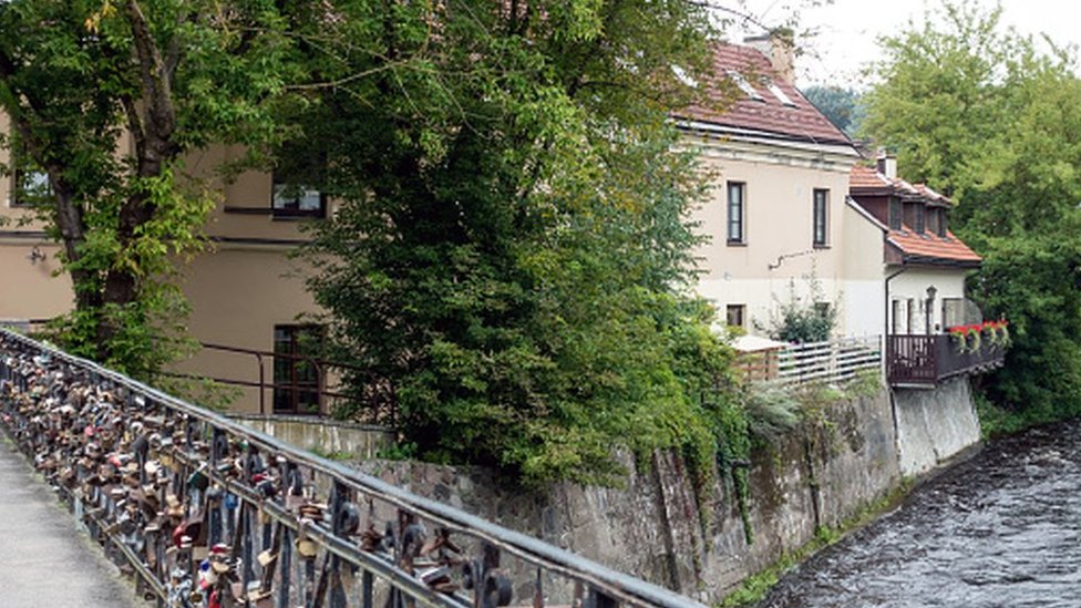 حسر على نهر فيلنيا