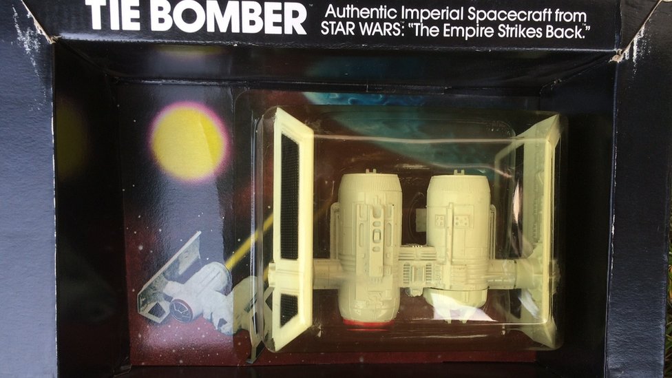 tie bomber toy