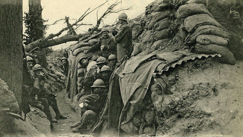 Soldados franceses en una trinchera en Verdún