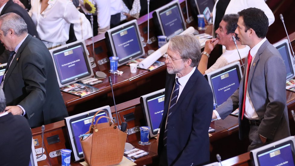 Mockus el viernes