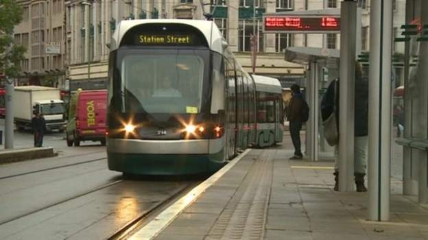 Годовой отчет о потерях трамвая в Ноттингеме