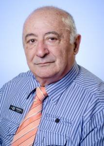 Правда&nbsp;ли, что Зеленский хотел присвоить отцу пожизненную стипендию? Фактчек BBC News Украина 