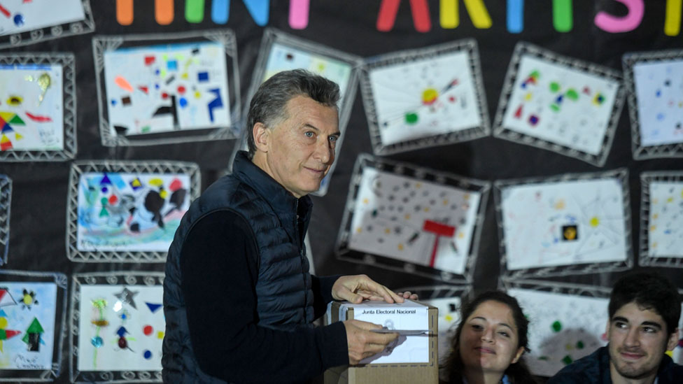 Macri consolidó en estas elecciones su poder. Ahora intentará aprobar las reformas de fondo que según él necesita el país. Macri votando