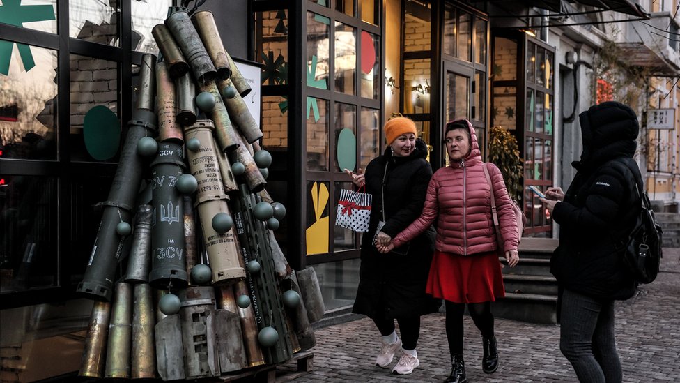 Kijev, novogodišnja jelka od granata