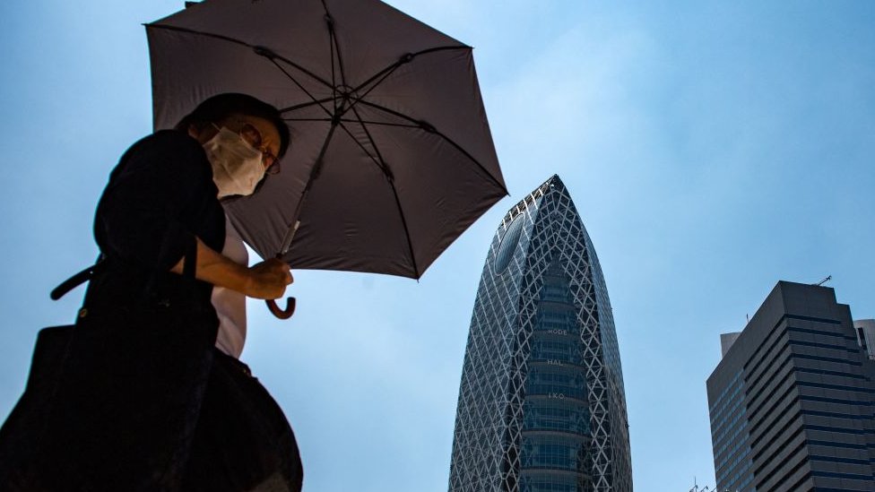 Japan has worst heatwave since recorded began - CBBC Newsround