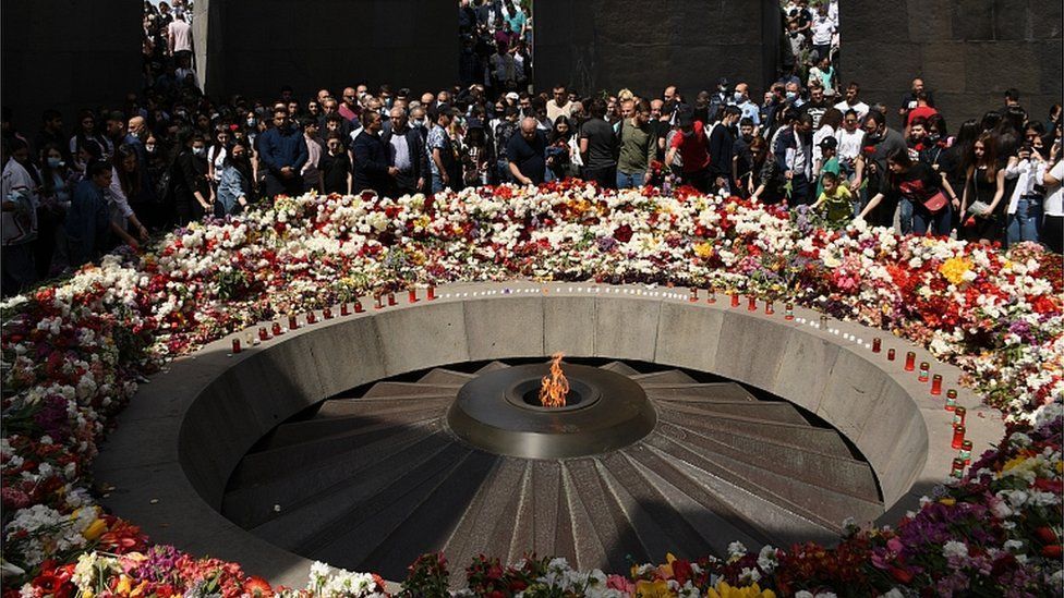 4月24日，一場紀念大屠殺發生106週年的儀式在亞美尼亞首都埃里溫舉行。