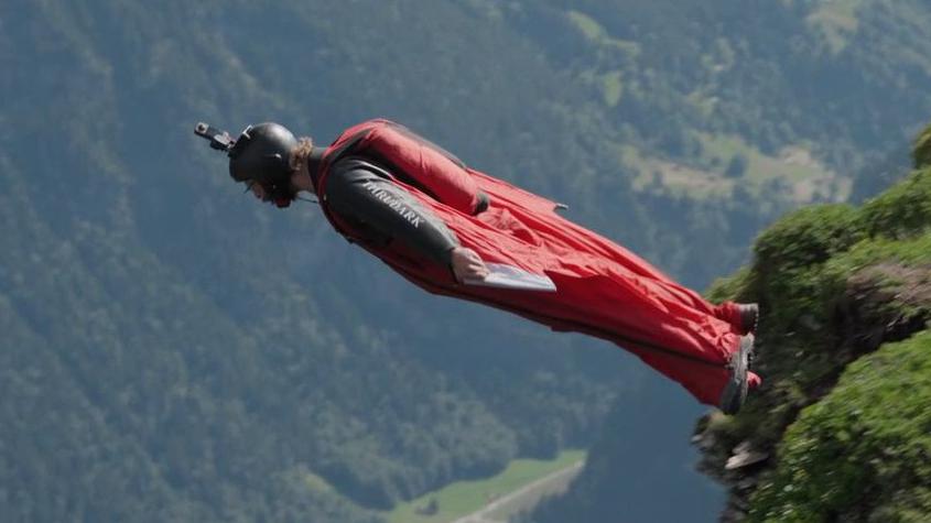 Liam Byrne: Wingsuit flyer dies after jump off Gitschen in Swiss Alps