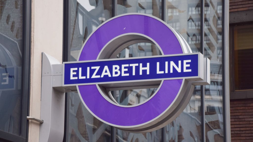 Elizabeth Line: Nine facts about the new London line - CBBC Newsround