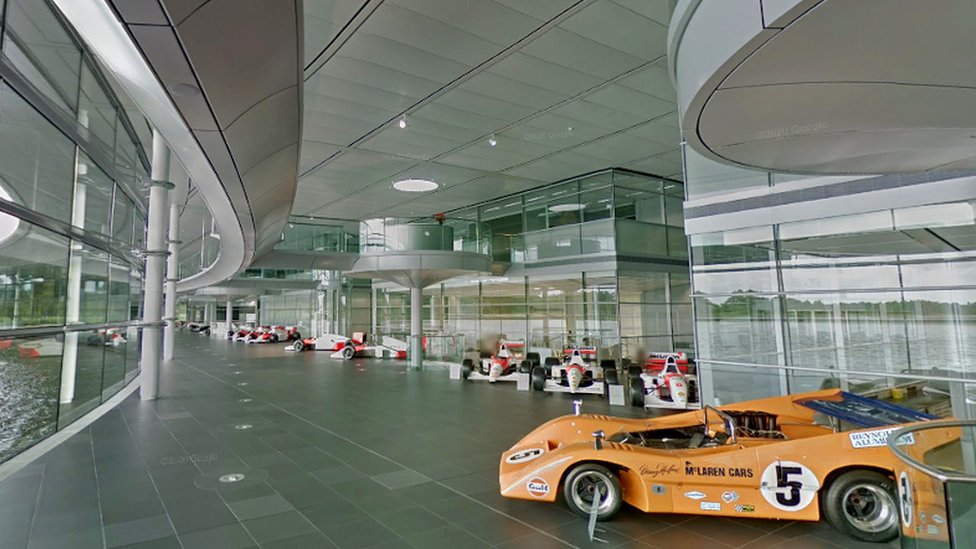 Выставочный зал McLaren в штаб-квартире