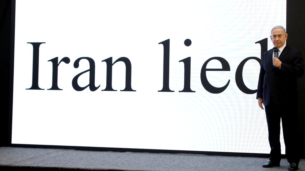 以色列總統內塔尼亞胡周一就伊朗"核計劃"發表電視講話期間，他背後的屏幕打出"伊朗曾撒謊"的字樣。