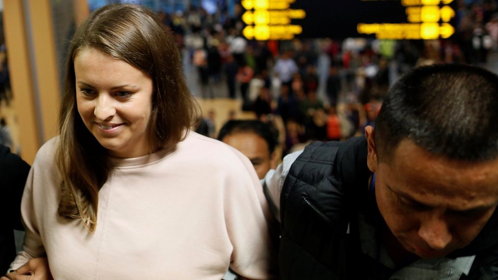 Drugs mule Melissa Reid arrives at Lima airport BBC News