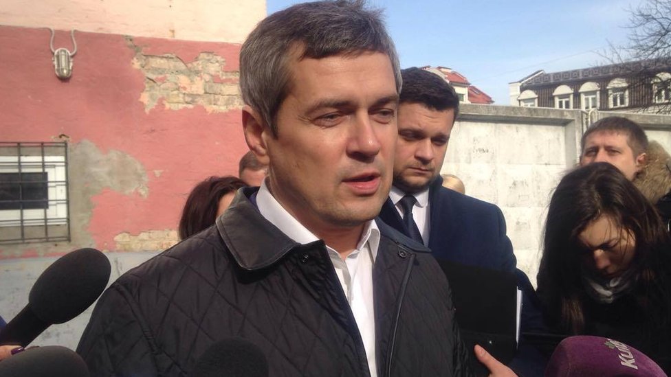Один з адвокатів Романа Насірова Олександр Лисак