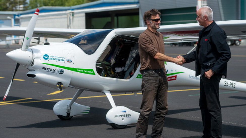 Los aviones eléctricos solo pueden utilizarse ahora para tramos relativamente cortos. avion