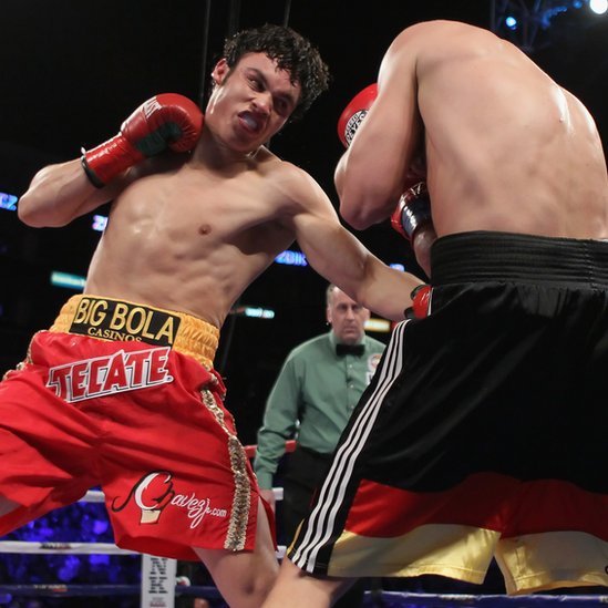 Chávez hijo conquistó el título mundial en peso mediano en 2011. Julio César Chávez