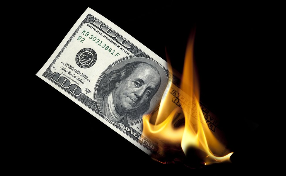 Dólar quemado.