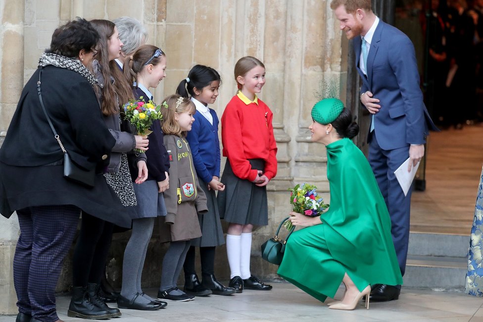 Герцог и герцогиня Сассекские встречаются с детьми у Вестминстерского аббатства