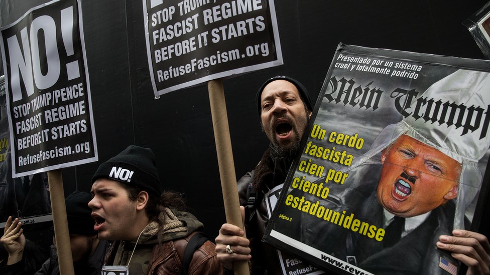 Протести проти Дональда Трампа під час його прес-конференції у Нью-Йорку