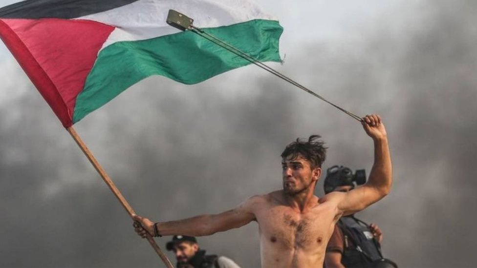 فلسطينيون أثناء مظاهرة