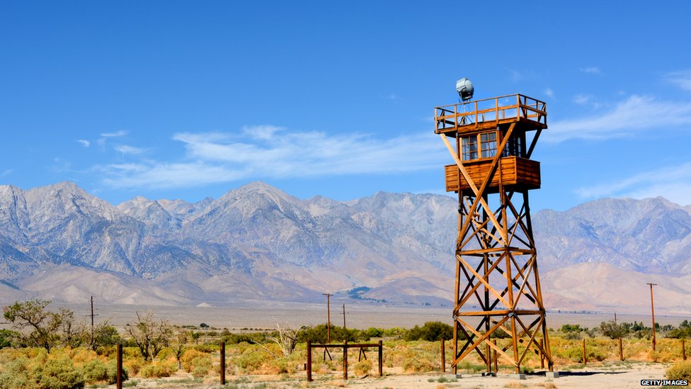 Torre de vigilancia en Manzanar
