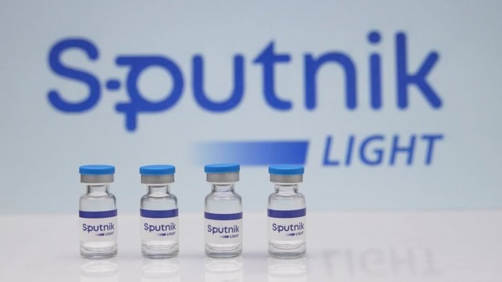 Rusya Sputnik aşısının tek dozluk versiyonuna dün kullanım onayı verdi