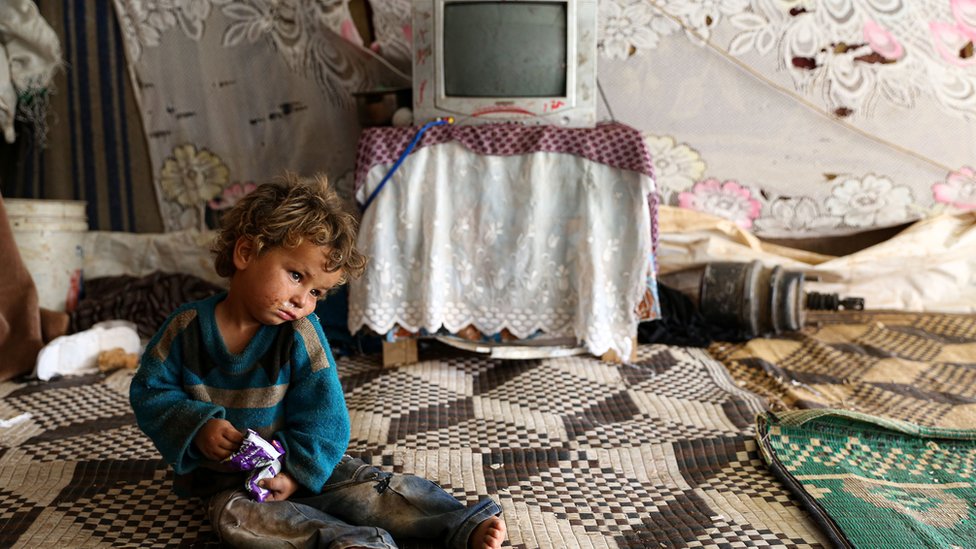 image of a displaced child in Syria