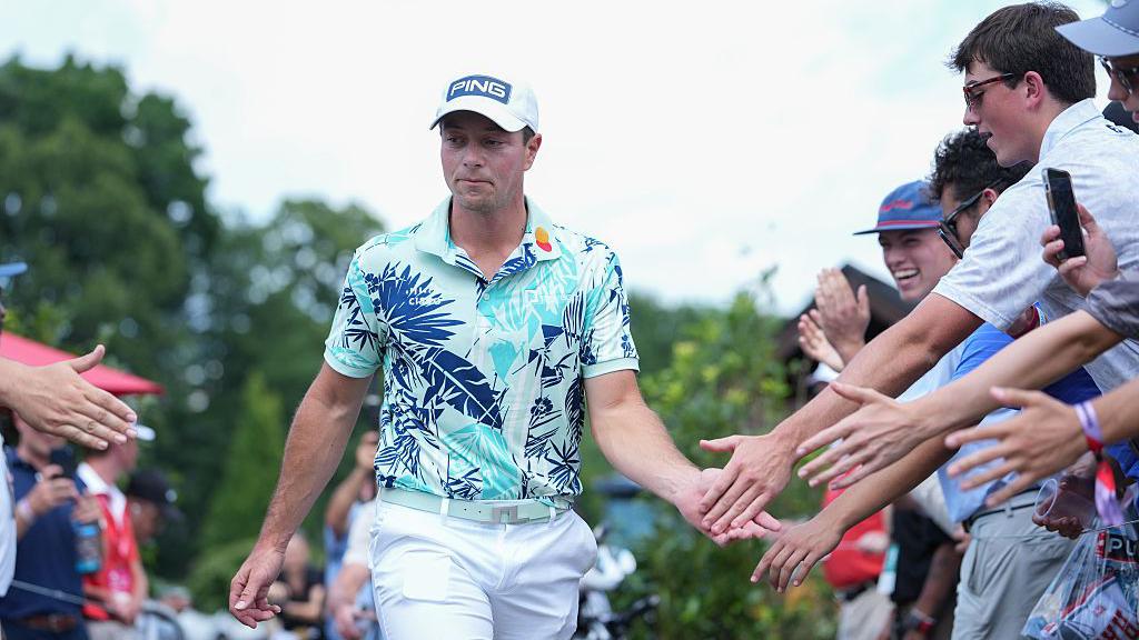 Travelers Championship: Scottie Scheffler in play-off with Viktor