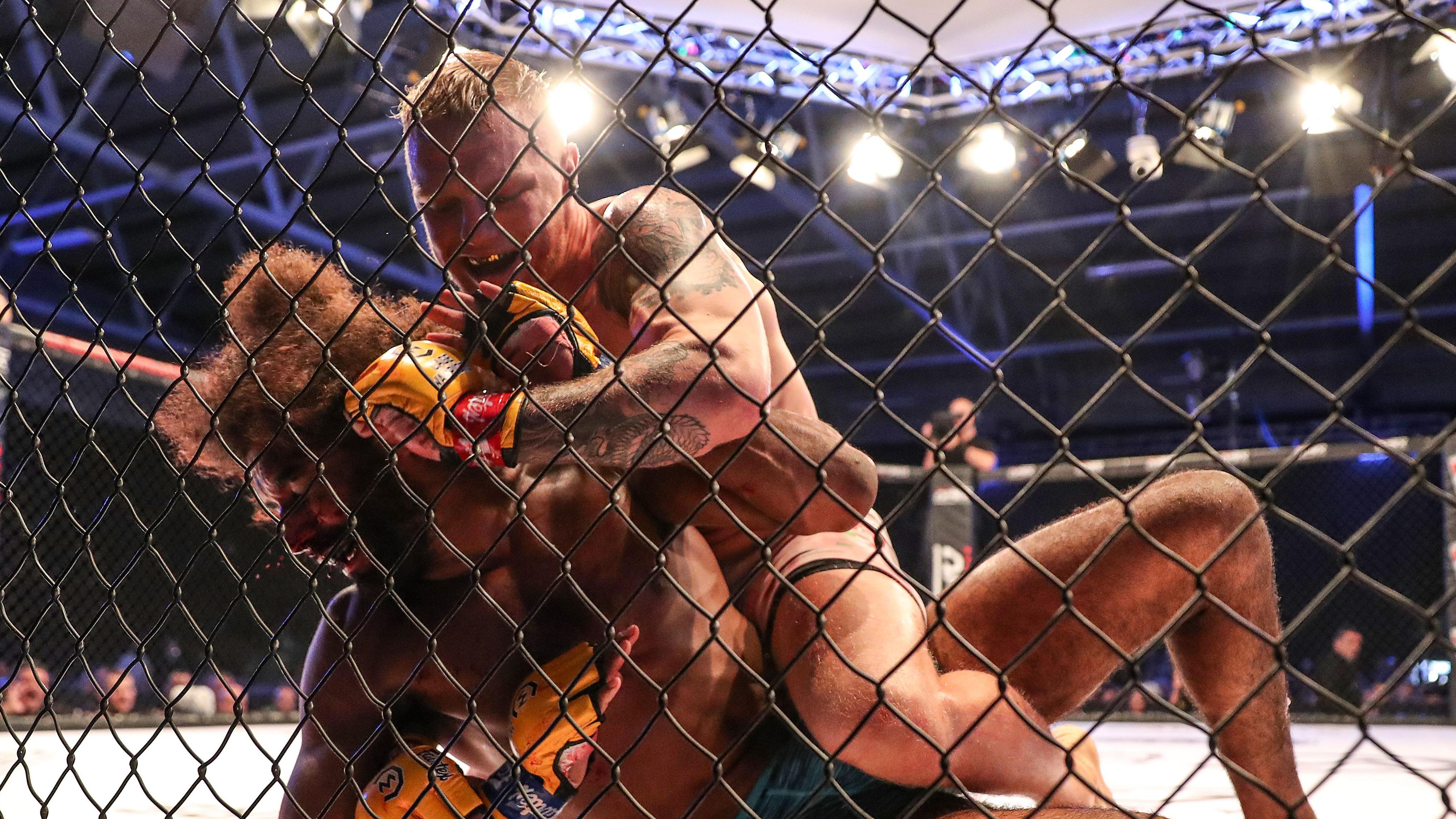 Cage Warriors 175: Mason Jones beats Michael Pagani for fourth straight win  since leaving UFC - BBC Sport