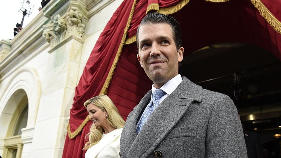 El hijo mayor del presidente, Donald Trump Jr., está envuelto en la polémica por una cadena de emails que intercambió con un publicista británico. Donald Trump Jr.