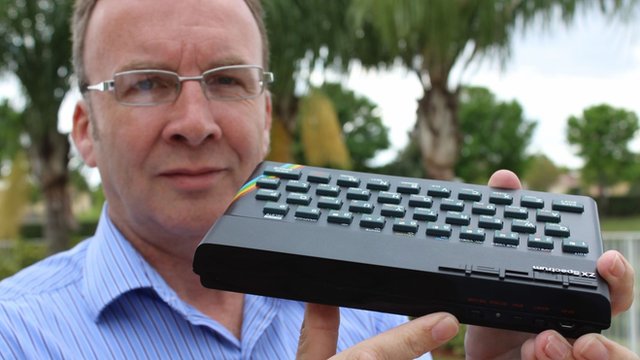 A bluetooth keyboard that looks like a ZX Spectrum