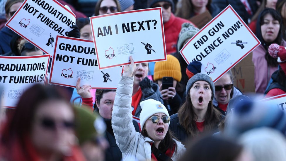 Protests against the use of weapons