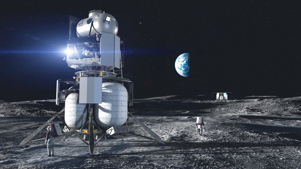 Artwork: Moon lander