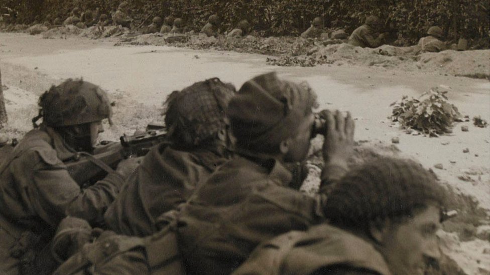 Солдаты 1-го батальона пограничного полка, Остербек, 20 сентября 1944 г.