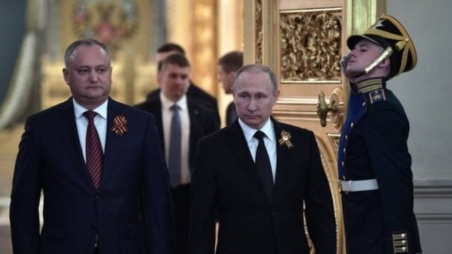 Курс Додона на сотрудничество с Россией критикуют в правительстве Молдовы