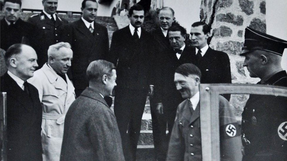 Герцог Виндзорский и Адольф Гитлер