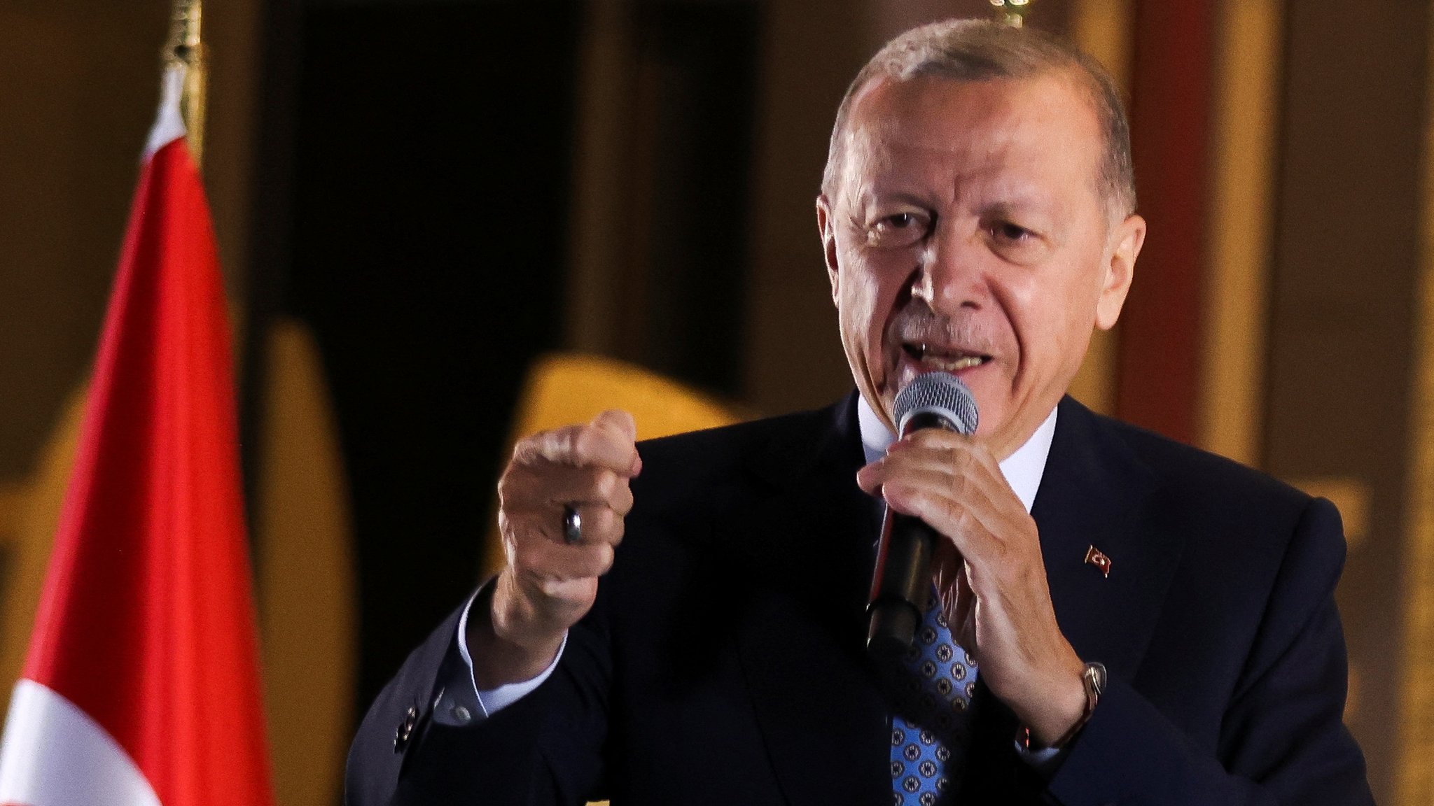 Recep Tayyip Erdogan: el hombre que empezó vendiendo limonada y cambió el  destino de Turquía - BBC News Mundo