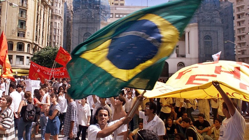 Protestas en Brasil en 1999 tras la devaluación de su moneda.