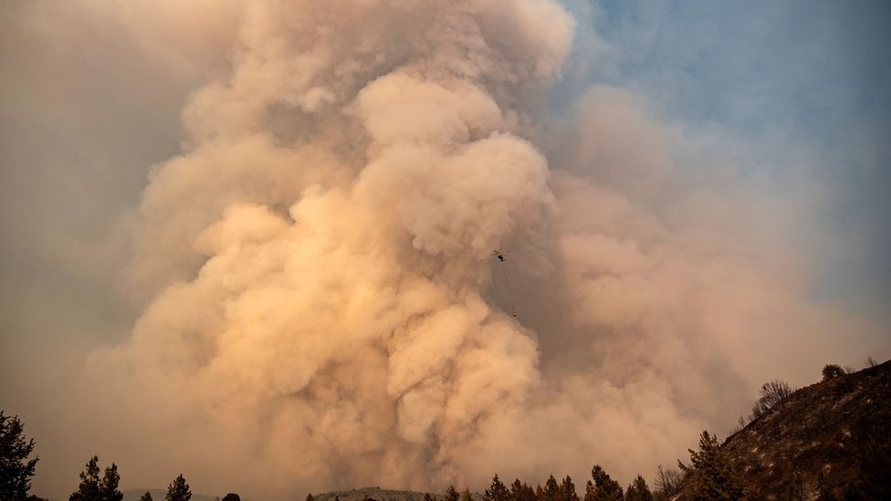 California fires: What happens when fire clouds form above wildfires?