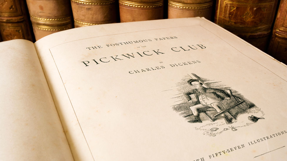 "Los papeles póstumos del club Pickwick", la primera novela de Dickens.