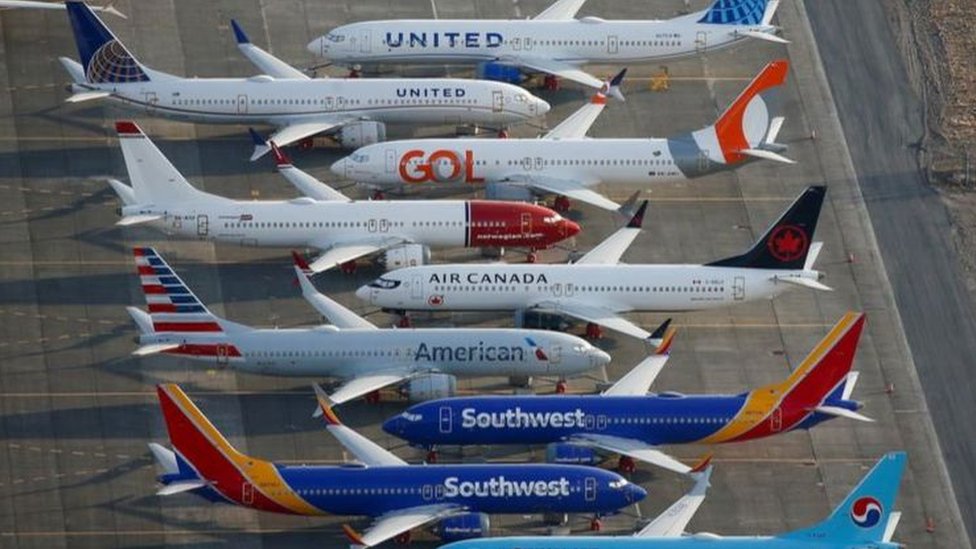 2019年9月波音737Max 被美國航空管理局禁飛後，華盛頓州格蘭特縣國際機場停機坪上泊停著各國航空公司的737 Max。（資料圖片）